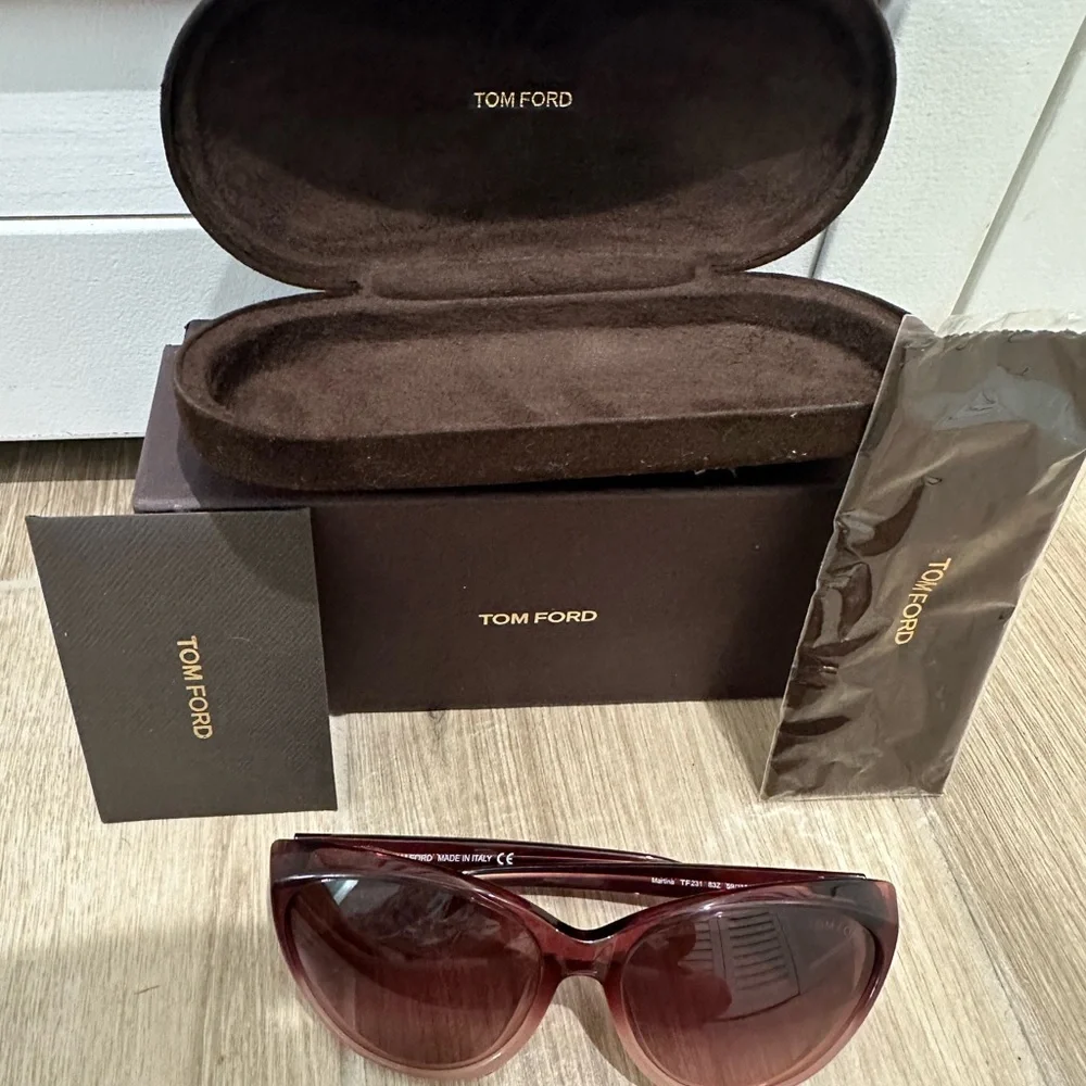 Tom Ford Women's Rose Sunglasses TF2311 - Picture 2 of 9